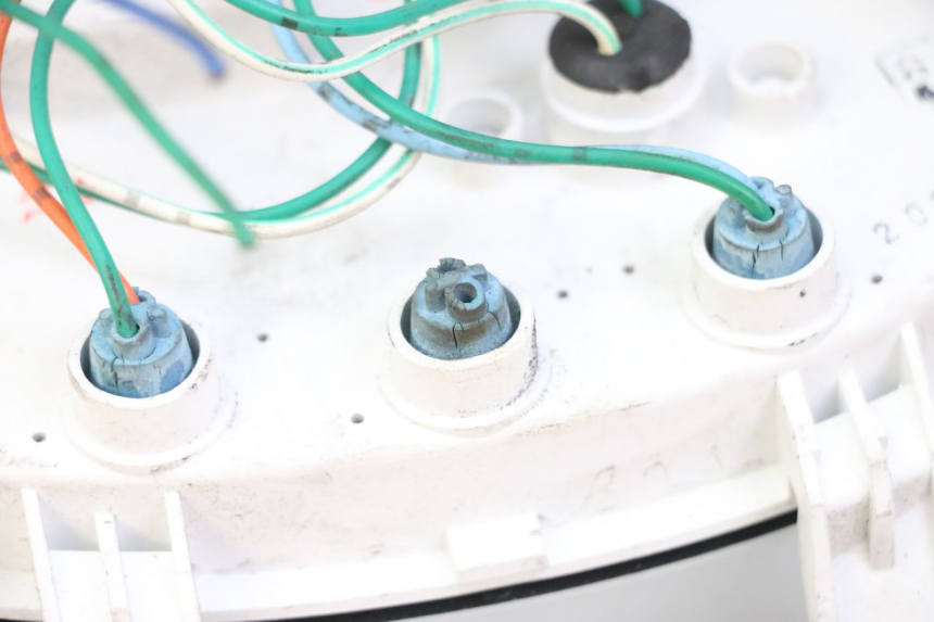 photo de TACHOMETER  SYM FIDDLE 3 III 50 (2014 - 2020) - Details der Befestigungspunkte