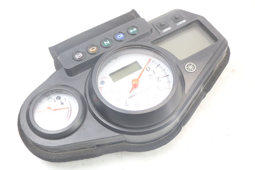 photo de TACHOMETER YAMAHA TDM ABS 900 (2002 - 2014) - Details der Befestigungspunkte