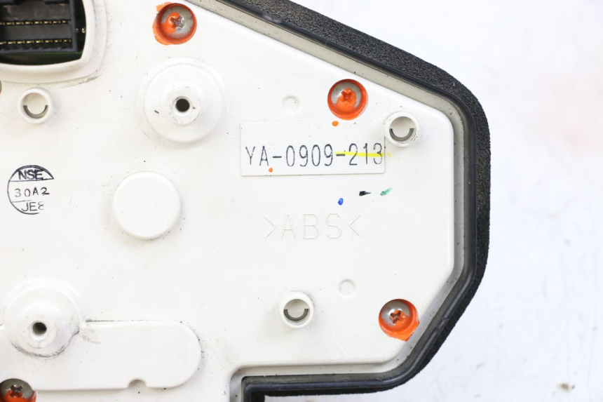 photo de TACHOMETER  YAMAHA TDM ABS 900 (2002 - 2014) - Details der Befestigungspunkte