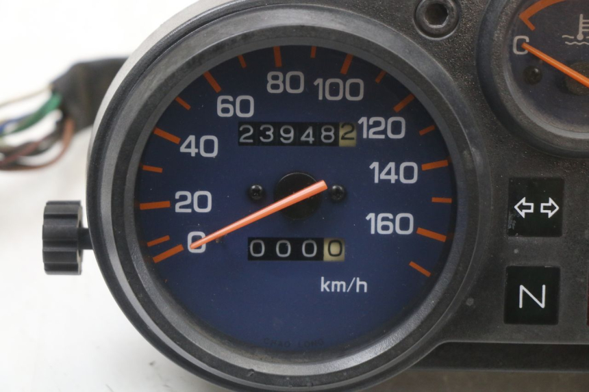 photo de TACHOMETER  YAMAHA TDR DELTABOX 125 (1997 - 2003) - Zoom auf Gebrauchszustand