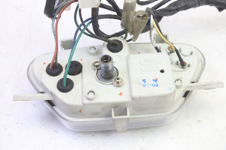 photo de TACHO SUKIDA TOP 1 50 (2003 - 2010) - Oberflächenzustand und Material