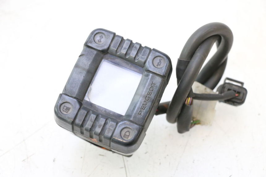photo de TACHOMETER PEUGEOT TREKKER 50 (1995 - 2004) - Hauptansicht