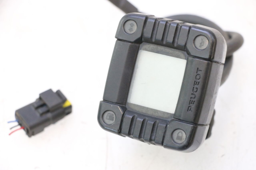 photo de TACHOMETER PEUGEOT TREKKER 50 (1995 - 2004) - Charakteristische Merkmale