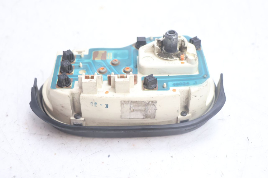 photo de TACHOMETER PEUGEOT TREKKER 50 (1995 - 2004) - Geprüftes Gebrauchtteil