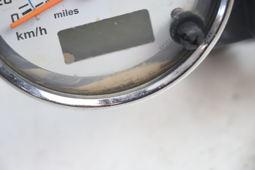photo de TACHOMETER  BOOM TRIKE FUN 500 (2004 - 2010) - Alternative Perspektive