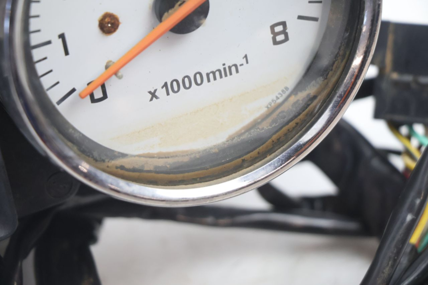 photo de TACHOMETER  BOOM TRIKE FUN 500 (2004 - 2010) - Details der Befestigungspunkte