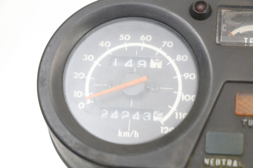 photo de TACHOMETER  SUZUKI TS X 80 (1984 - 1988) - Zoom auf Gebrauchszustand