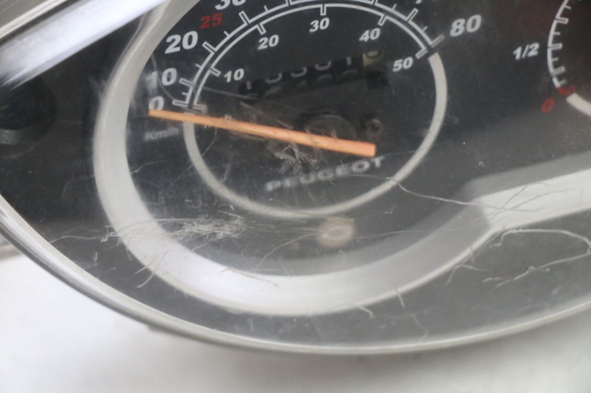 photo de TACHOMETER  PEUGEOT TWEET PRO CARGO 50 (2018 - 2022) - Alternative Perspektive