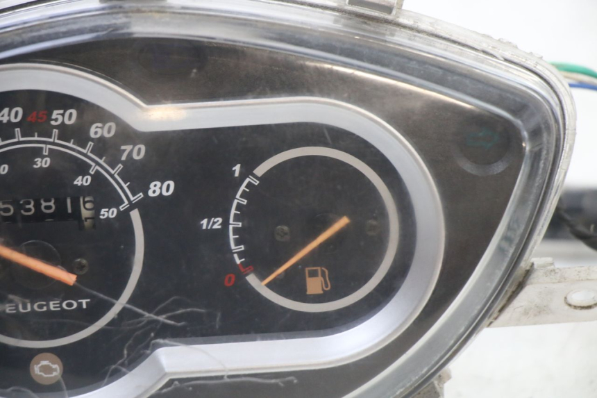 photo de TACHOMETER  PEUGEOT TWEET PRO CARGO 50 (2018 - 2022) - Technische Nahaufnahme