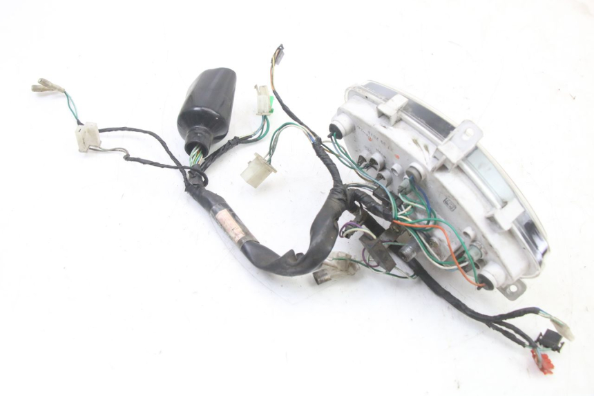 photo de TACHOMETER  PEUGEOT TWEET PRO CARGO 50 (2018 - 2022) - Details der Befestigungspunkte