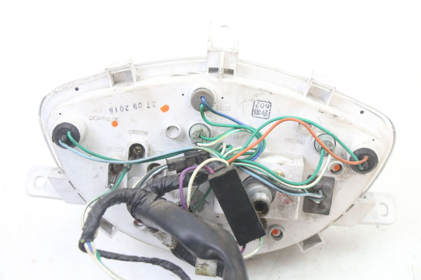 photo de TACHOMETER  PEUGEOT TWEET PRO CARGO 50 (2018 - 2022) - Oberflächenzustand und Material