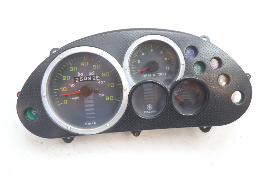 photo de TACHOMETER  PIAGGIO TYPHOON 50 (2000 - 2009) - Hauptansicht