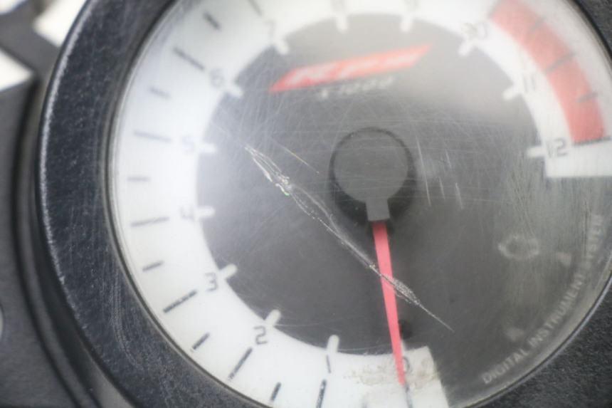 photo de TACHOMETER  YAMAHA TZR 50 (2008 - 2016) - Alternative Perspektive