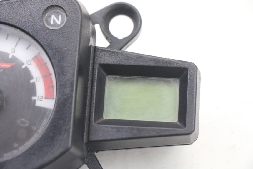 photo de TACHOMETER  YAMAHA TZR 50 (2008 - 2016) - Technische Nahaufnahme