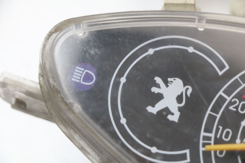 photo de TACHOMETER PEUGEOT V-CLIC VCLIC 50 (2007 - 2013) - Detailansicht des Bauteils