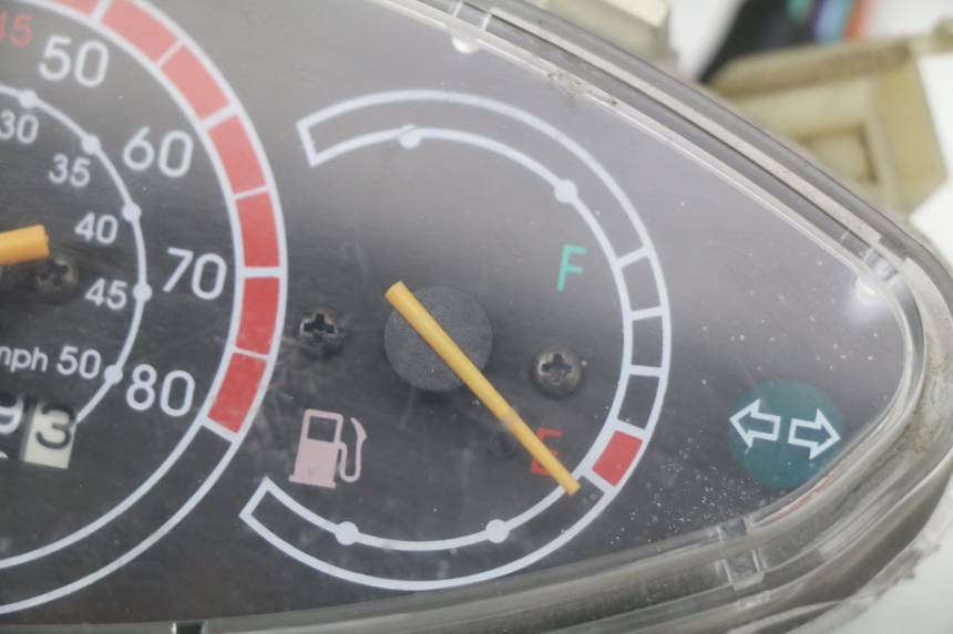 photo de TACHOMETER PEUGEOT V-CLIC VCLIC 50 (2007 - 2013) - Alternative Perspektive