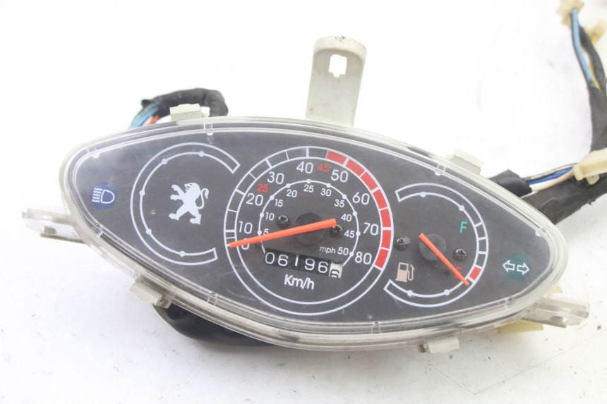 photo de TACHOMETER PEUGEOT V-CLIC VCLIC 50 (2007 - 2013) - Detailansicht des Bauteils