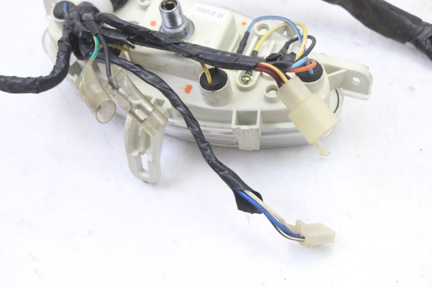 photo de TACHOMETER PEUGEOT V-CLIC VCLIC 50 (2007 - 2013) - Weitere Ansicht des Artikels