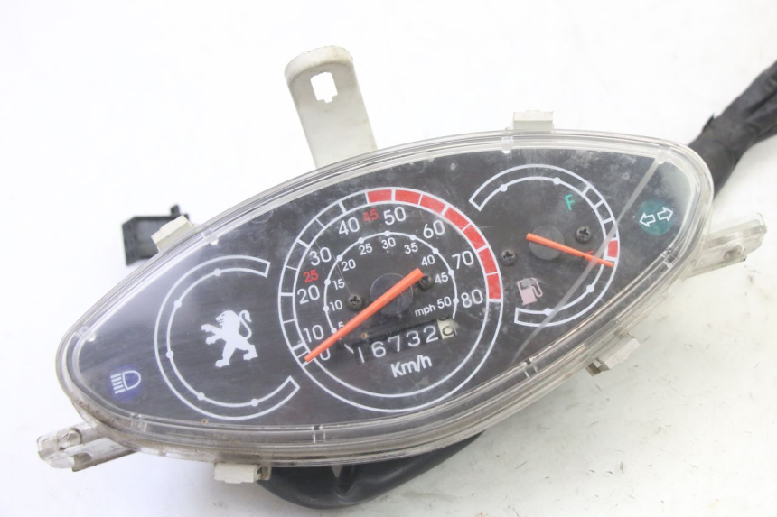 photo de TACHOMETER PEUGEOT V-CLIC VCLIC 50 (2007 - 2013) - Detailansicht des Bauteils