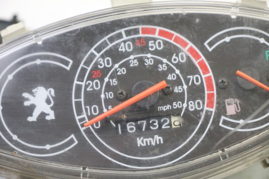 photo de TACHOMETER PEUGEOT V-CLIC VCLIC 50 (2007 - 2013) - Alternative Perspektive