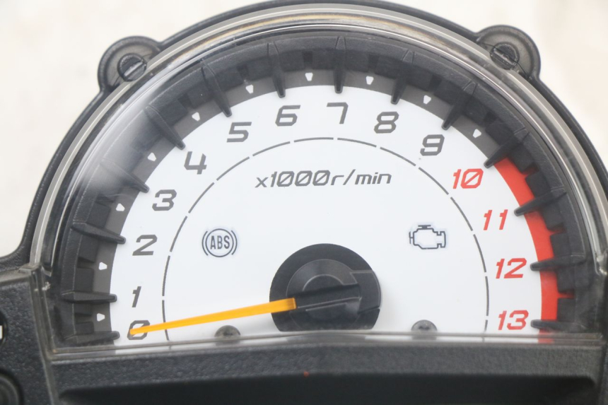 photo de TACHOMETER KAWASAKI VERSYS ABS 650 (2015 - 2018) - Zoom auf Gebrauchszustand