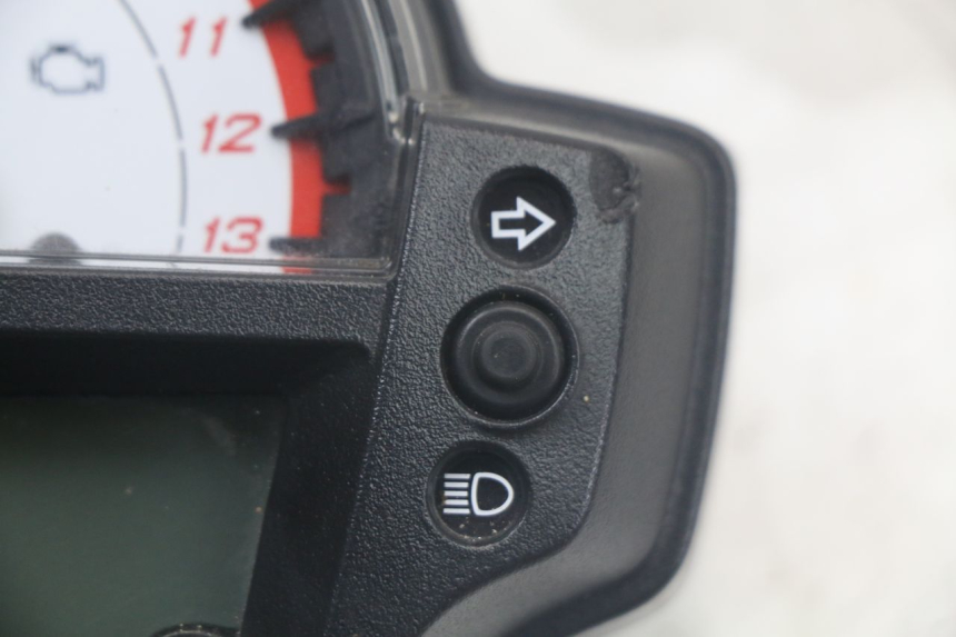 photo de TACHOMETER KAWASAKI VERSYS ABS 650 (2015 - 2018) - Technische Nahaufnahme