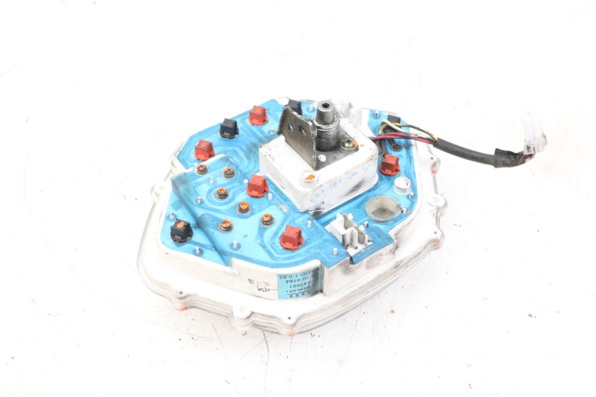 photo de TACHOMETER  PIAGGIO VESPA GTS SUPER IE 125 (2009 - 2016) - Weitere Ansicht des Artikels