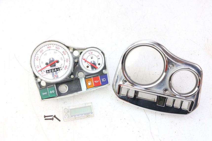 photo de TACHOMETER PIAGGIO VESPA S 2T 50 (2007 - 2014) - Detailansicht des Bauteils