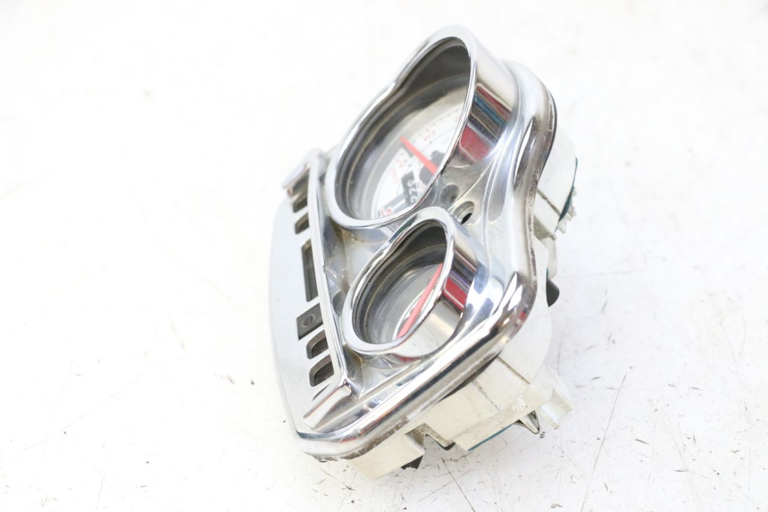 photo de TACHOMETER PIAGGIO VESPA S 2T 50 (2007 - 2014) - Zoom auf Komponenten