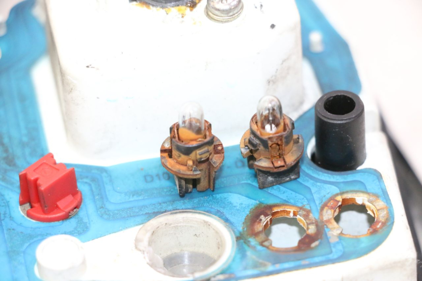 photo de TACHOMETER PIAGGIO VESPA S 2T 50 (2007 - 2014) - Technische Nahaufnahme