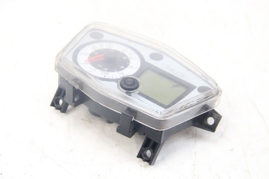 photo de TACHOMETER PEUGEOT VIVACITY NEW 4T 50 (2008 - 2017) - Zoom auf Gebrauchszustand