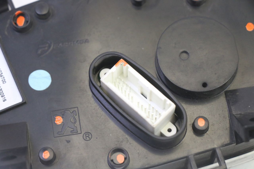 photo de TACHOMETER PEUGEOT VIVACITY NEW 4T 50 (2008 - 2017) - Geprüftes Gebrauchtteil