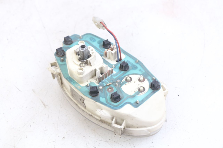 photo de TACHOMETER PEUGEOT VIVACITY 50 (2004 - 2009) - Details der Befestigungspunkte