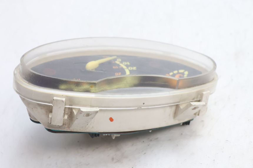 photo de TACHOMETER  PEUGEOT VIVACITY 50 (1998 - 2003) - Technische Nahaufnahme