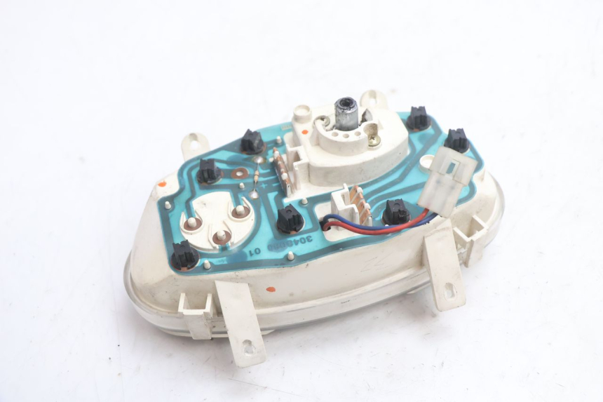 photo de TACHOMETER PEUGEOT VIVACITY 50 (2004 - 2009) - Oberflächenzustand und Material