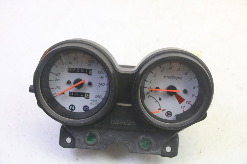 photo de TACHOMETER  DAELIM VJ ROADWIN FI 125 (2008 - 2017) - Hauptansicht