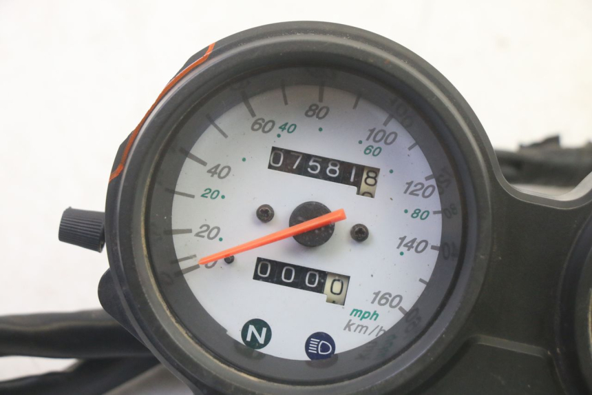 photo de TACHOMETER  DAELIM VJ ROADWIN FI 125 (2008 - 2017) - Zoom auf Gebrauchszustand