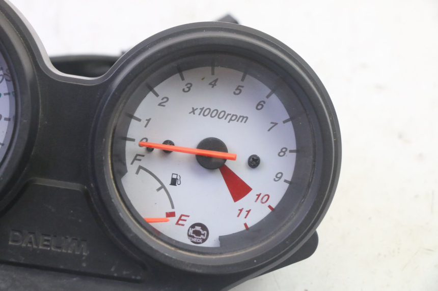 photo de TACHOMETER  DAELIM VJ ROADWIN FI 125 (2008 - 2017) - Alternative Perspektive