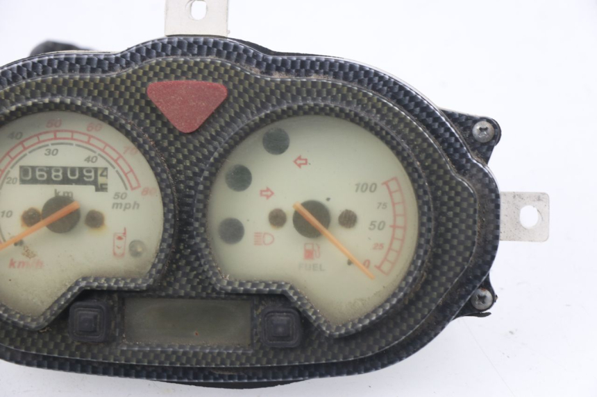 photo de TACHOMETER  BHM WACO 4T 50 (2008 - 2015) - Oberflächenzustand und Material