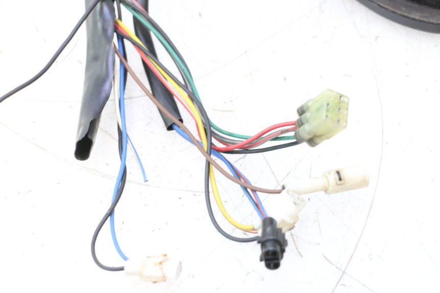 photo de TACHOMETER  YAMAHA WAVE RUNNER GP R 1200 (2000 - 2003) - Details der Befestigungspunkte
