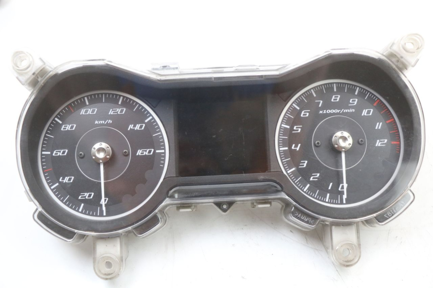 photo de TACHOMETER YAMAHA XMAX X-MAX ABS 125 (2017 - 2020) - Hauptansicht