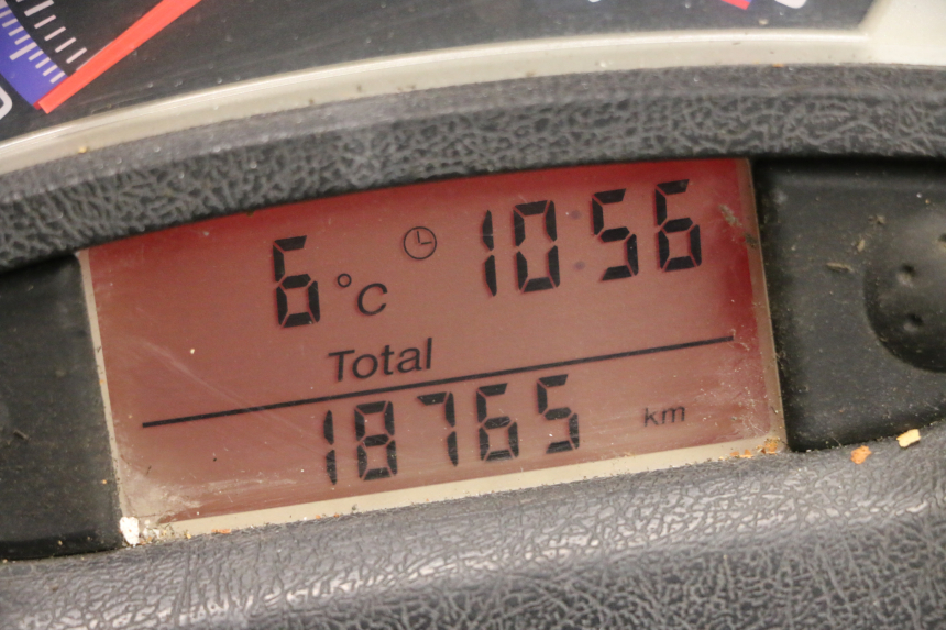 photo de TACHOMETER YAMAHA XMAX X-MAX 125 (2006 - 2009) - Zoom auf Komponenten