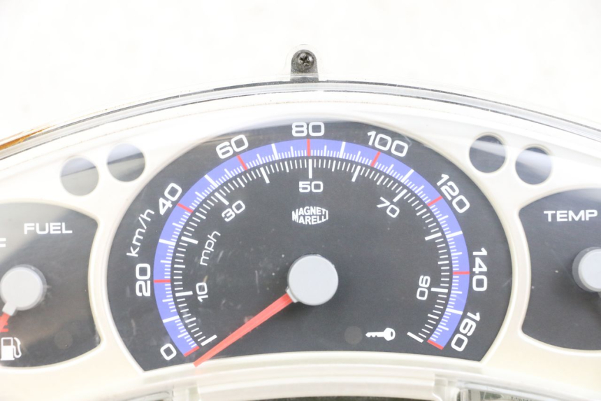 photo de TACHOMETER YAMAHA XMAX X-MAX 125 (2006 - 2009) - Kennzeichnungen und Originalreferenzen