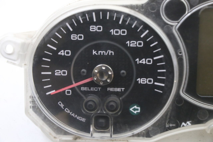 photo de TACHOMETER YAMAHA X-MAX XMAX 125 (2010 - 2013) - Detailansicht des Bauteils