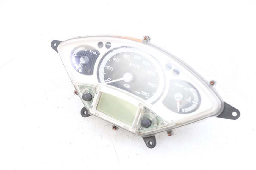 photo de TACHOMETER YAMAHA XMAX X-MAX 125 (2006 - 2009) - Qualität der Gebrauchtware