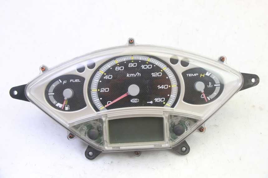 photo de TACHOMETER YAMAHA X-MAX XMAX 250 (2006 - 2009) - Hauptansicht