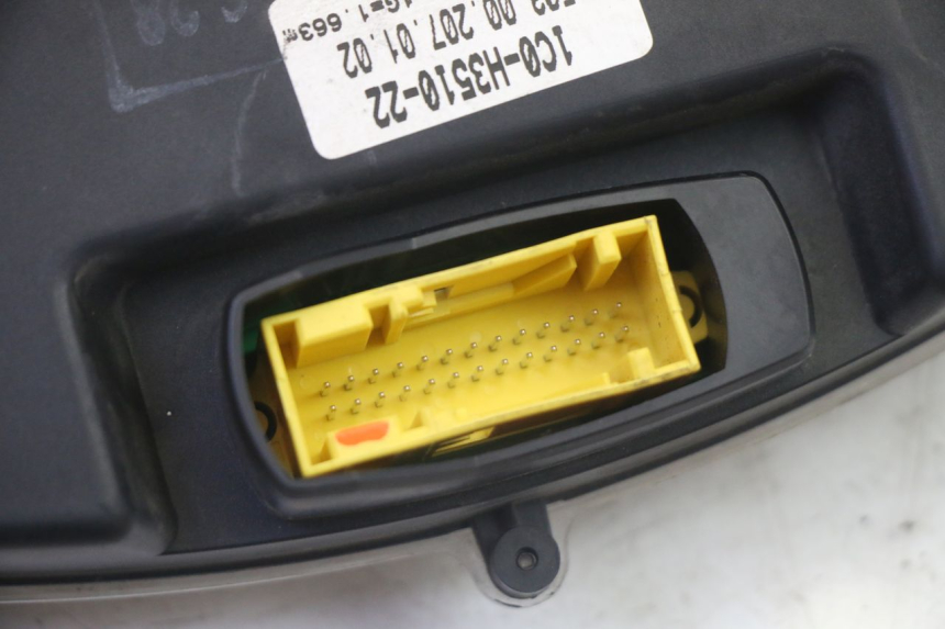 photo de TACHOMETER YAMAHA X-MAX XMAX 250 (2006 - 2009) - Charakteristische Merkmale