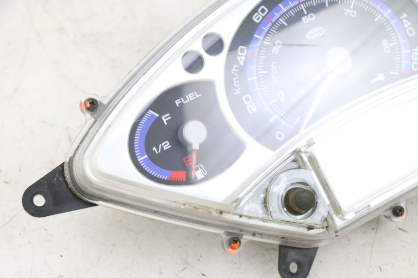 photo de TACHOMETER YAMAHA XMAX X-MAX 125 (2006 - 2009) - Detaillierte Sichtprüfung