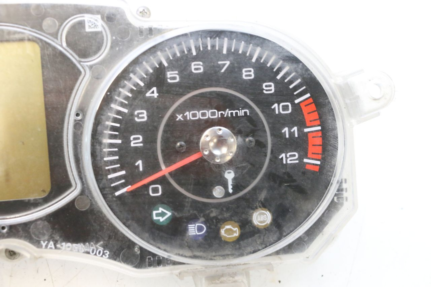 photo de TACHOMETER YAMAHA X-MAX XMAX 125 (2010 - 2013) - Alternative Perspektive