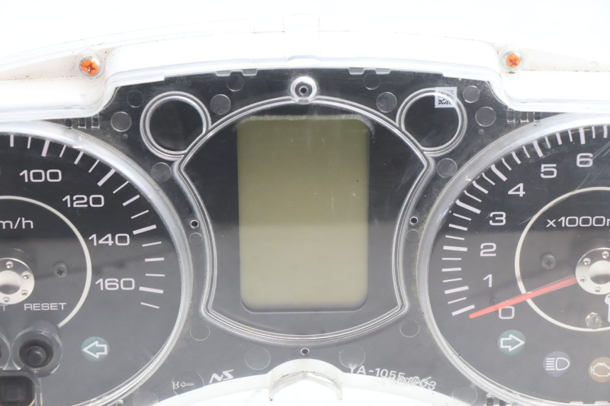 photo de TACHOMETER YAMAHA X-MAX XMAX 125 (2010 - 2013) - Zoom auf Gebrauchszustand